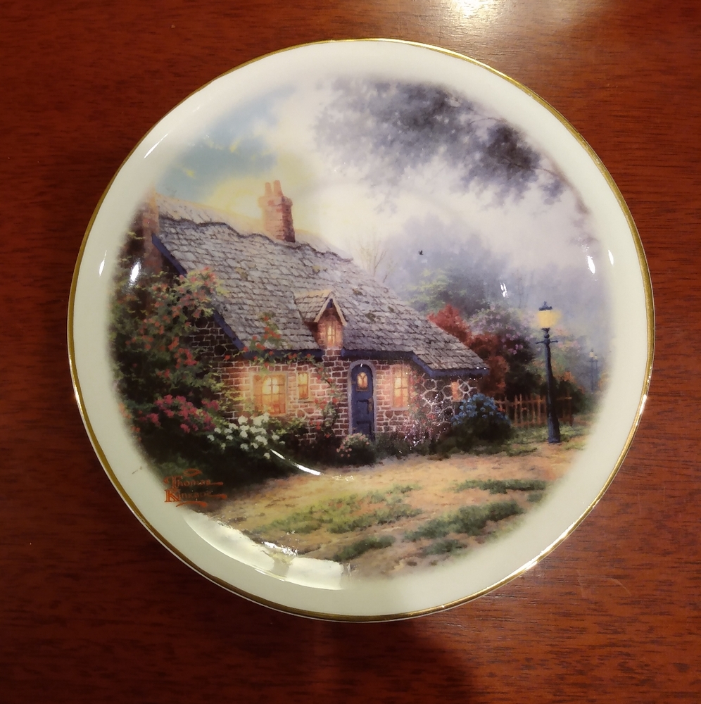 Thomas Kinkade " Moonlight Cottage " Plate